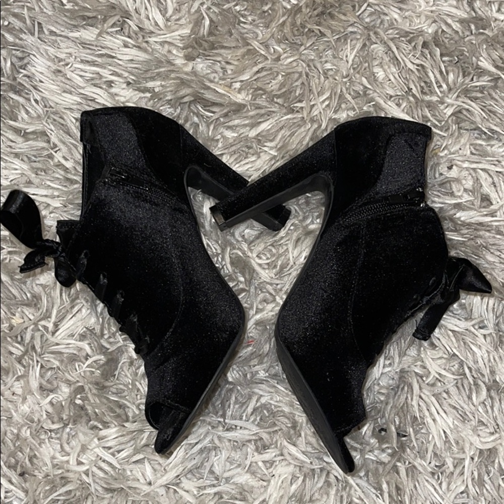 Kelly & Katie Bootie